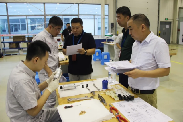 15979981421348685CNt.png blob.png